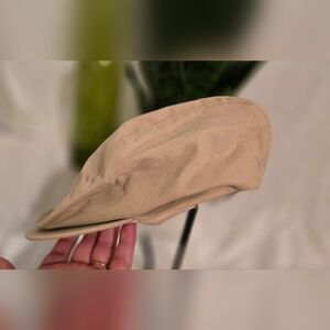 Beige Newsboy Cap
